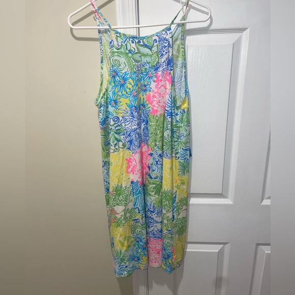 Lilly Pulitzer Dresses & Skirts - Lilly Pulitzer Multi-Color Floral Dress